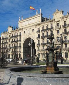 Guide visit by Historical Center of  Santander and Cathedral
